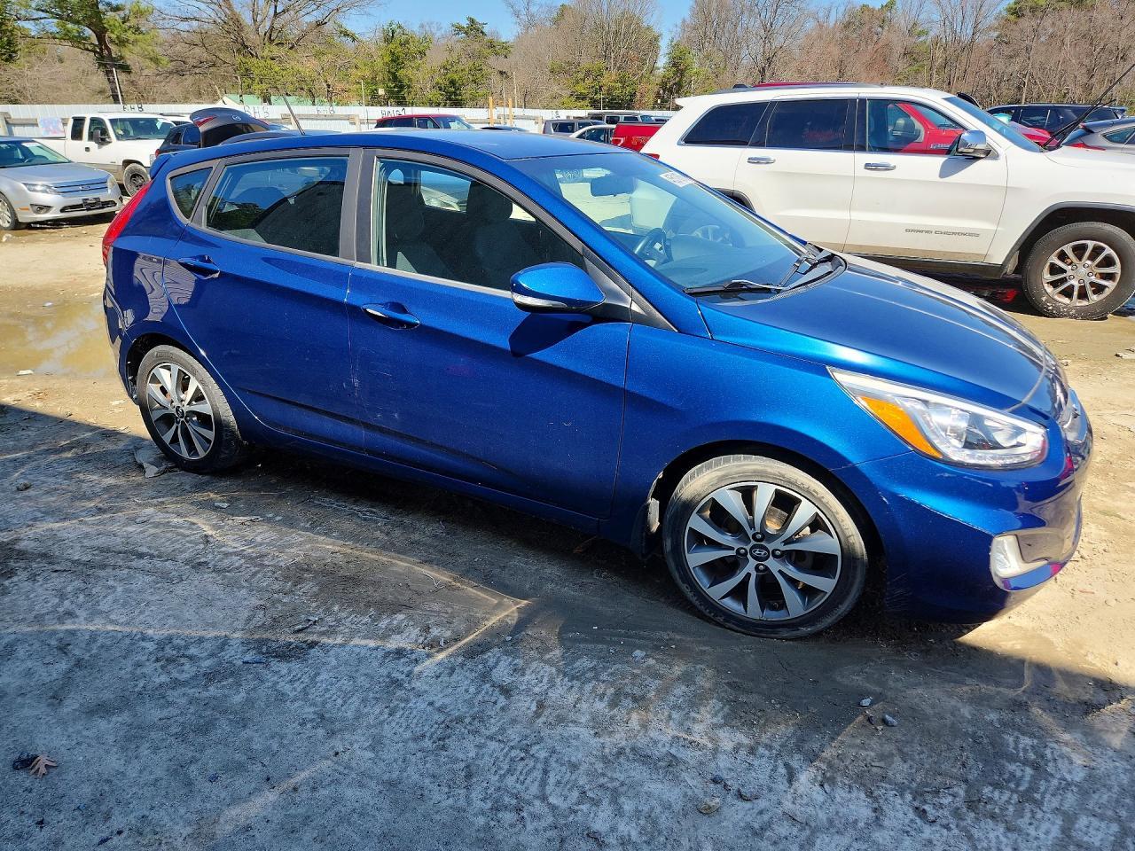2017 Hyundai Accent Sport - Фото 4