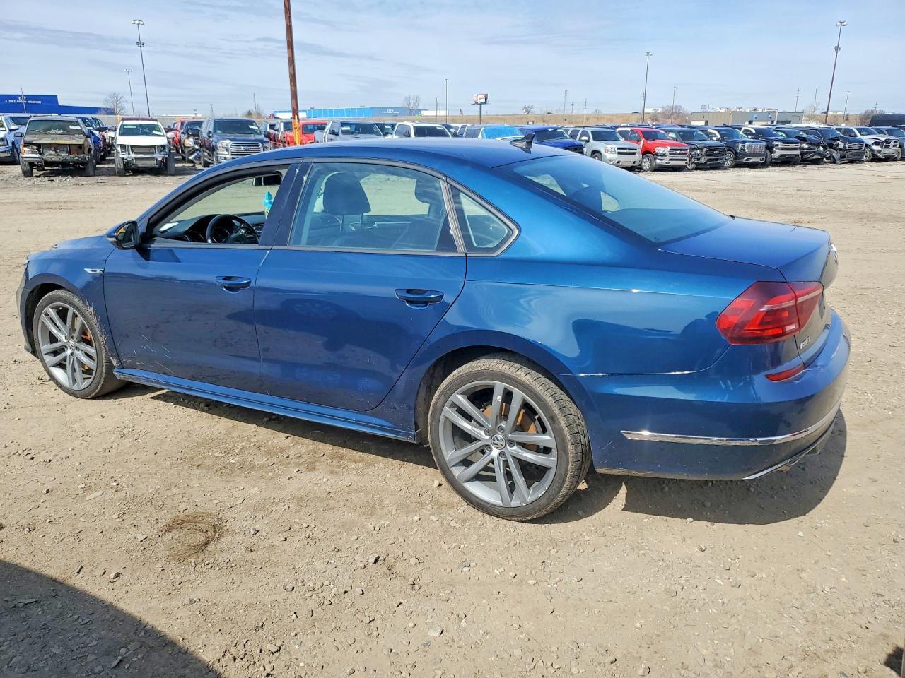 2018 Volkswagen Passat S - Image 2