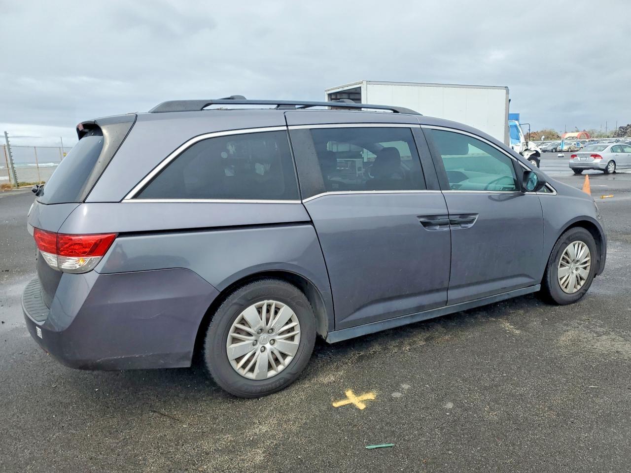 2015 Honda Odyssey Lx - Фото 3