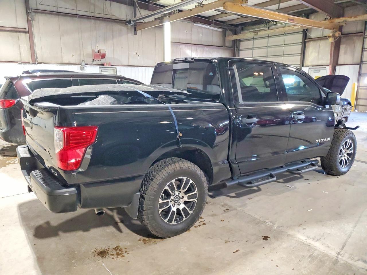 2024 Nissan Titan Sv - Фото 3