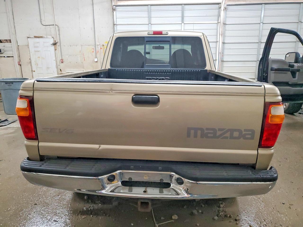 2001 Mazda B4000 Cab Plus - Image 6