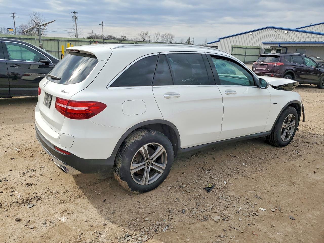 2019 Mercedes-Benz Glc 350E - Фото 3