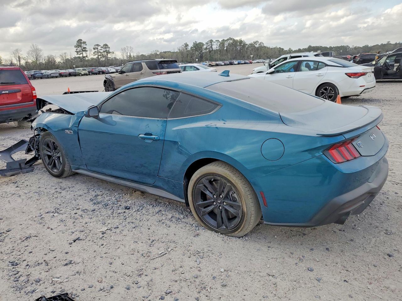 2026 Ford Mustang - Фото 2