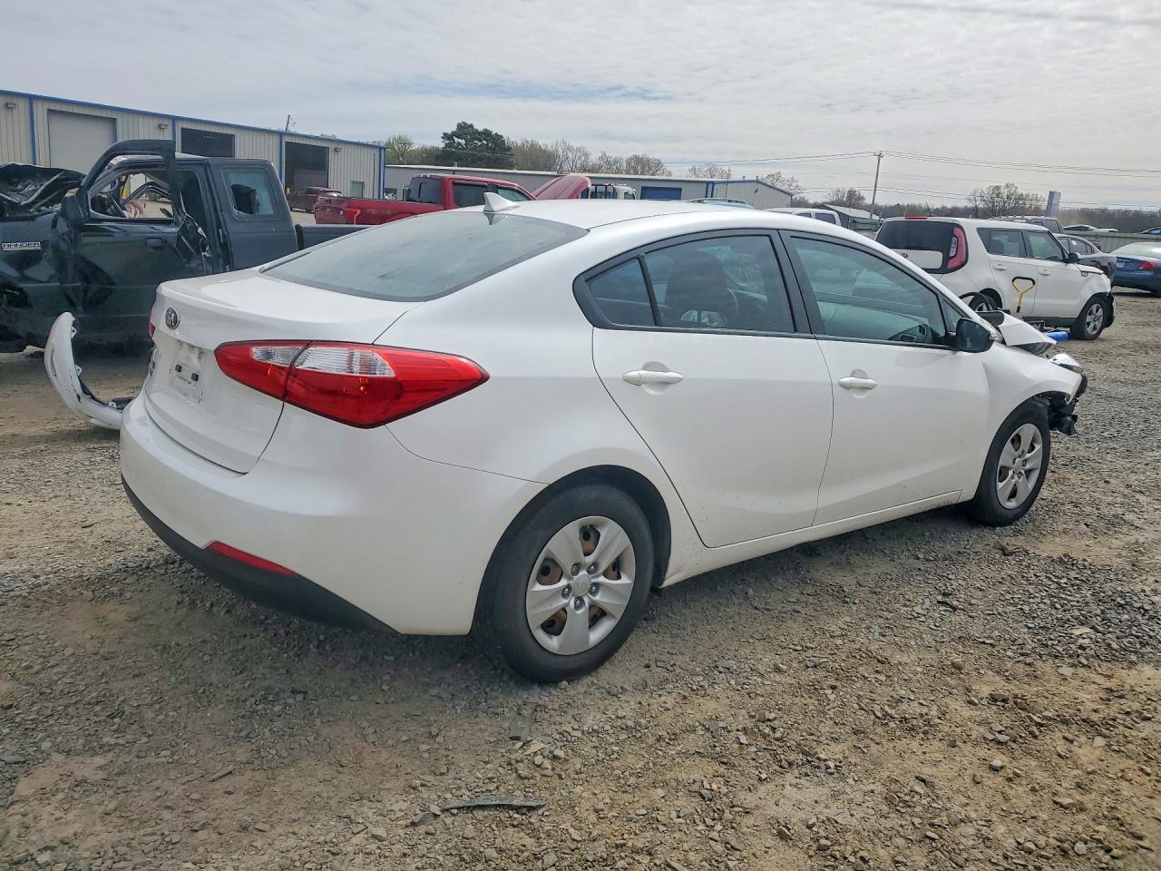 2015 Kia Forte Lx - Фото 3