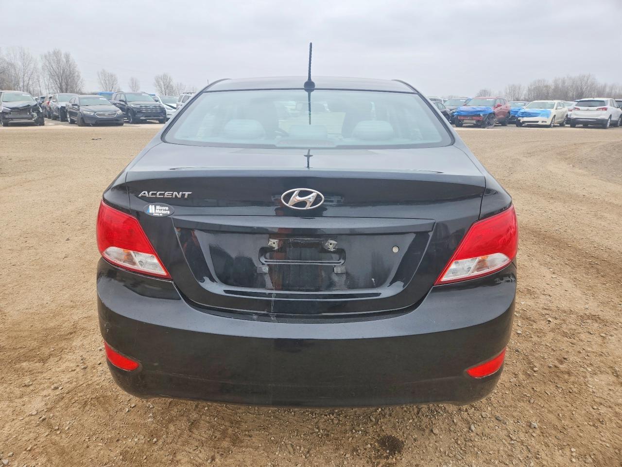2017 Hyundai Accent Se - Фото 6