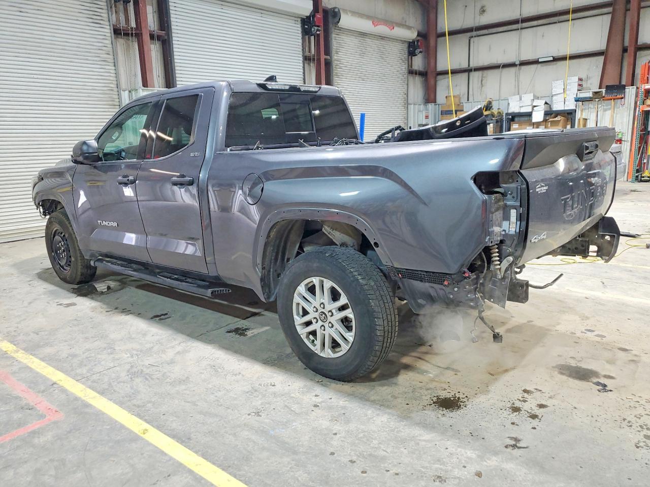 2023 Toyota Tundra Double Cab Sr - Фото 2