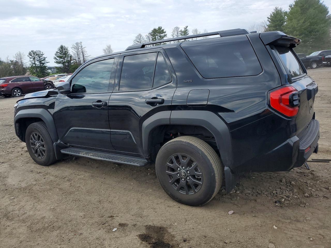 2025 Toyota 4Runner Sr5 - Image 2