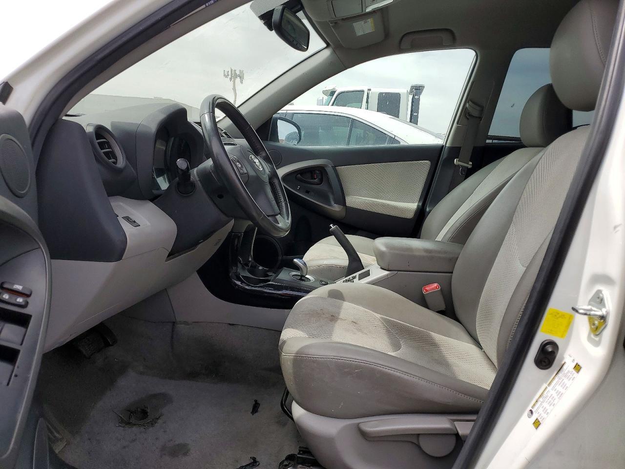 2014 Toyota Rav4 Ev Base - Фото 7