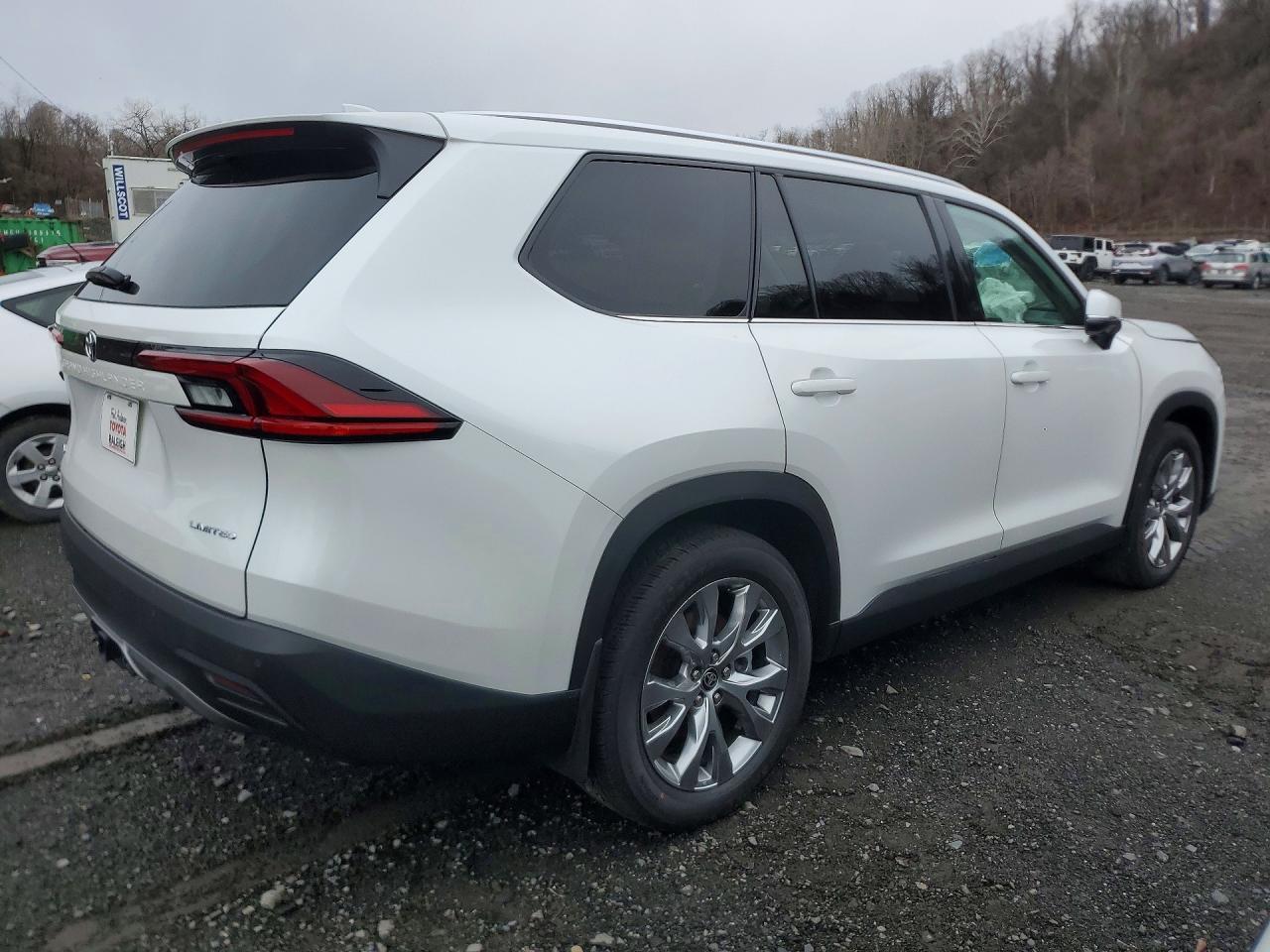 2026 Toyota Grand Highlander Limited - Фото 3