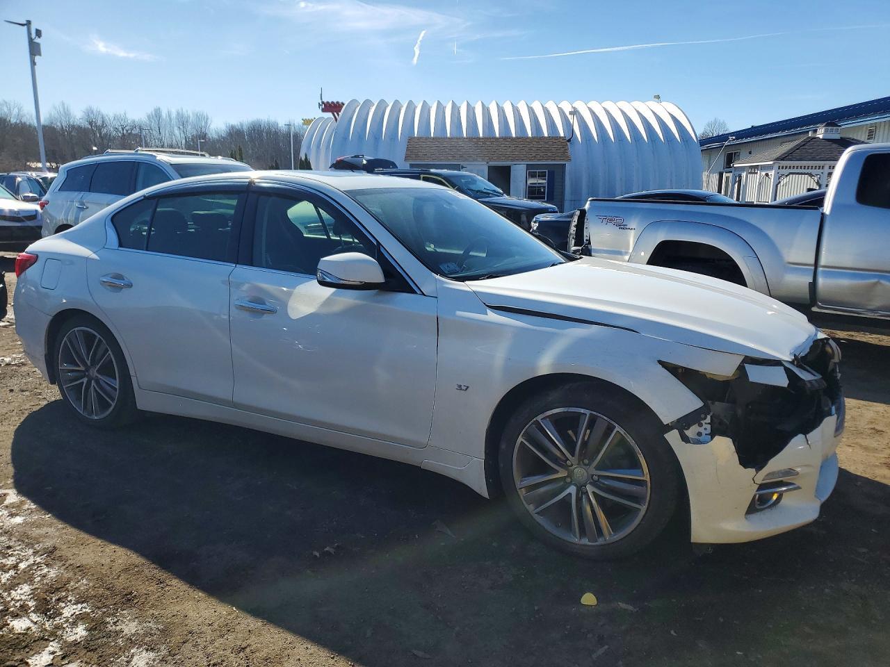 2014 Infiniti Q50 Premium - Image 4