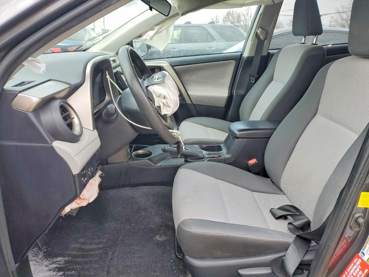 2015 Toyota Rav4 Le - Фото 7