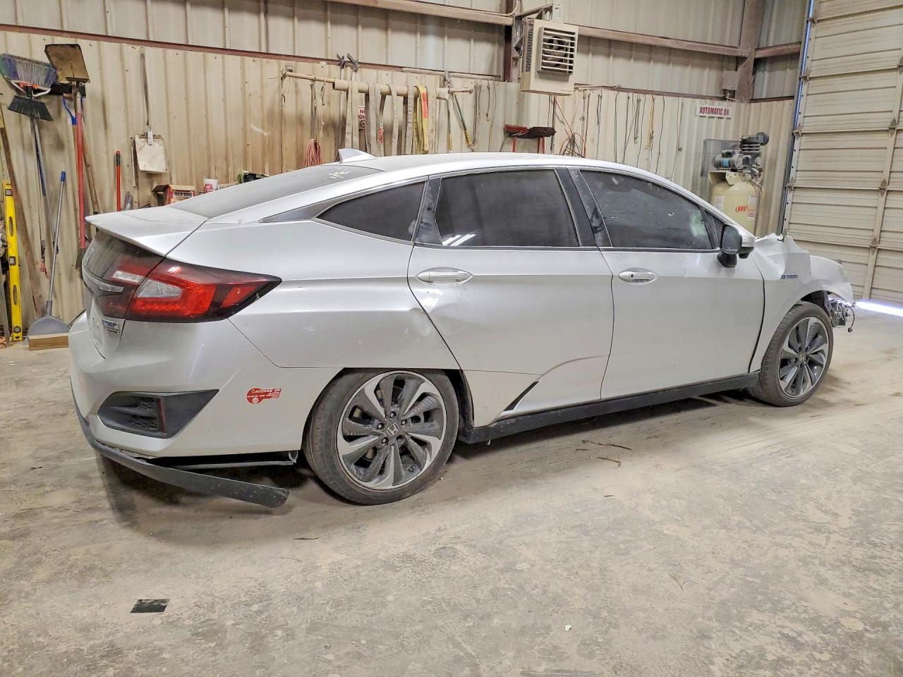 2018 Honda Clarity Touring - Фото 3