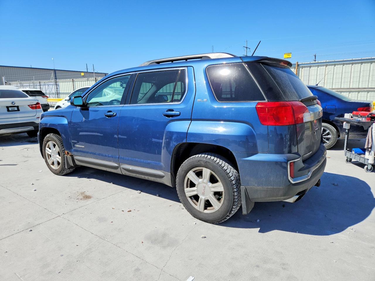 2016 GMC Terrain - Фото 2