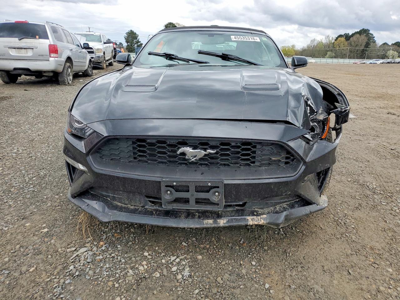 2019 Ford Mustang - Image 5