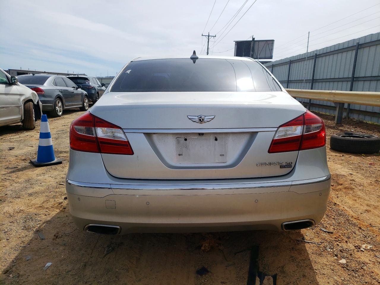 2012 Hyundai Genesis 5.0L R-Spec - Фото 6