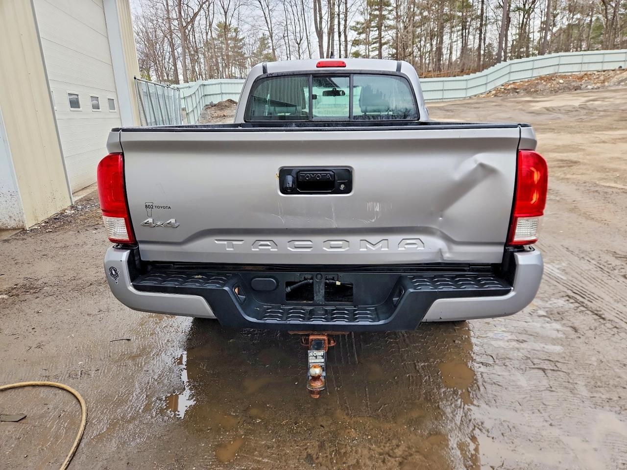 2016 Toyota Tacoma Sr - Фото 6