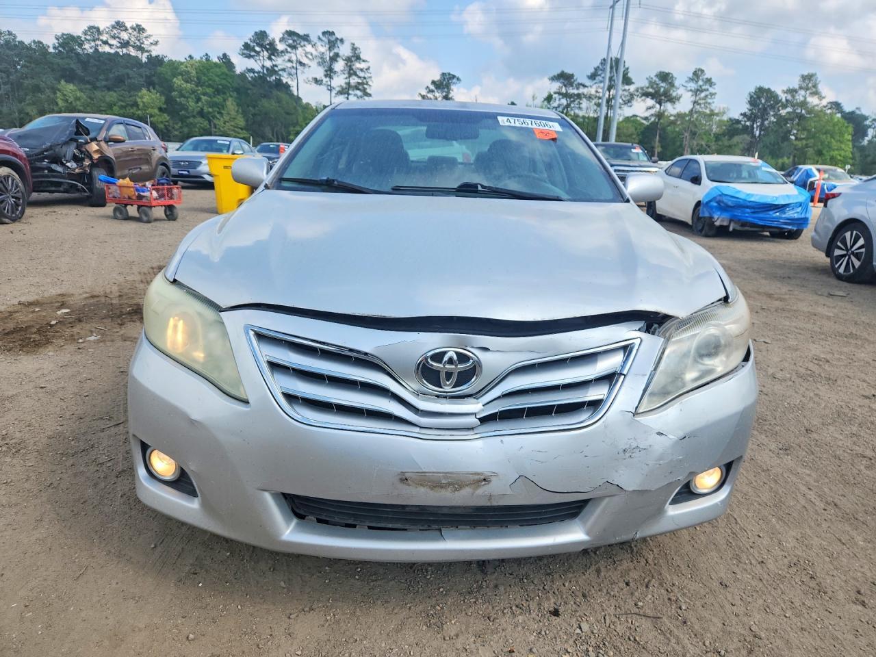 2010 Toyota Camry Xle V6 - Фото 5
