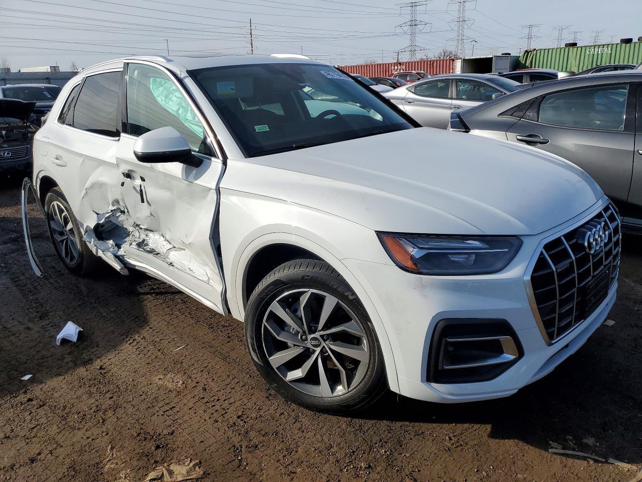 2021 Audi Q5 Premium Plus - Фото 4