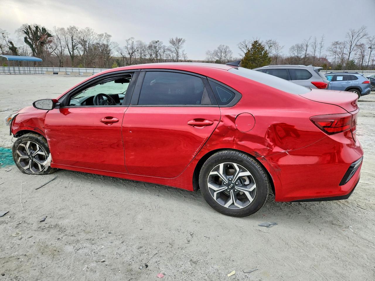 2020 Kia Forte Lxs - Image 2