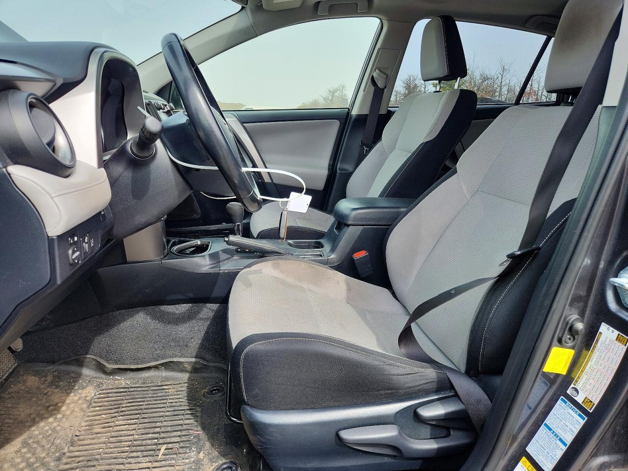 2018 Toyota Rav 4 - Image 7