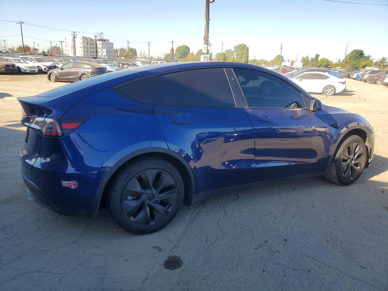2024 Tesla Model Y - Image 3