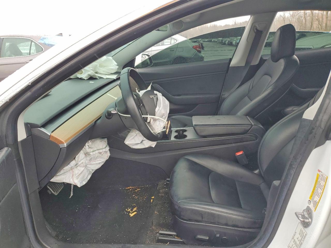 2019 Tesla Model 3 - Фото 7