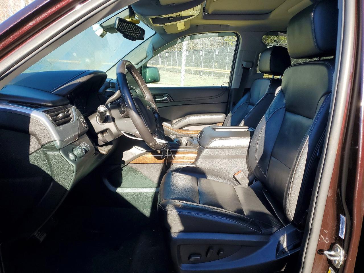 2020 Chevrolet Suburban K1500 Lt - Image 7