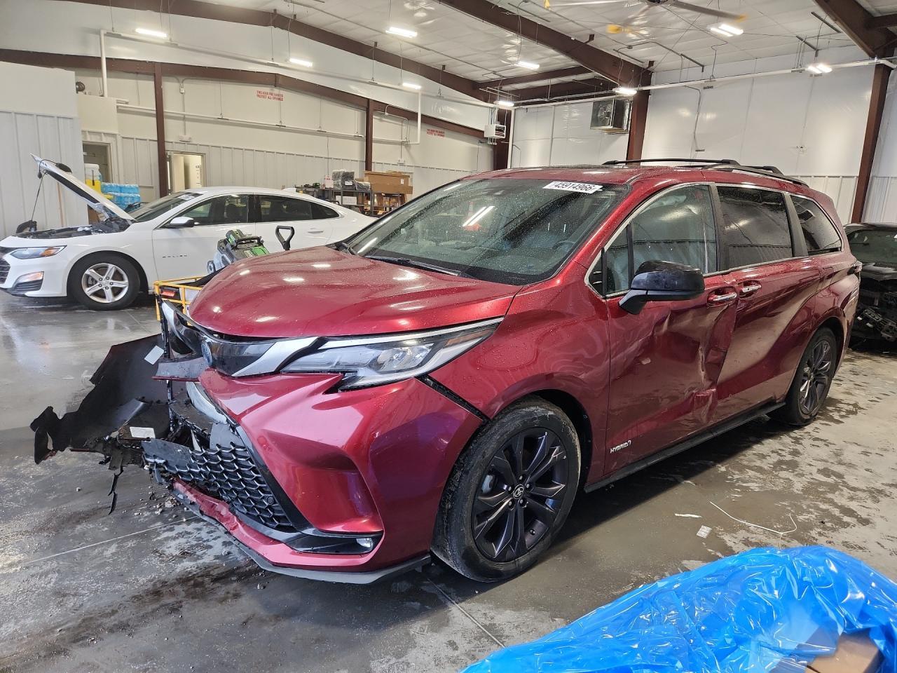 2021 Toyota Sienna Xse 7-Passenger