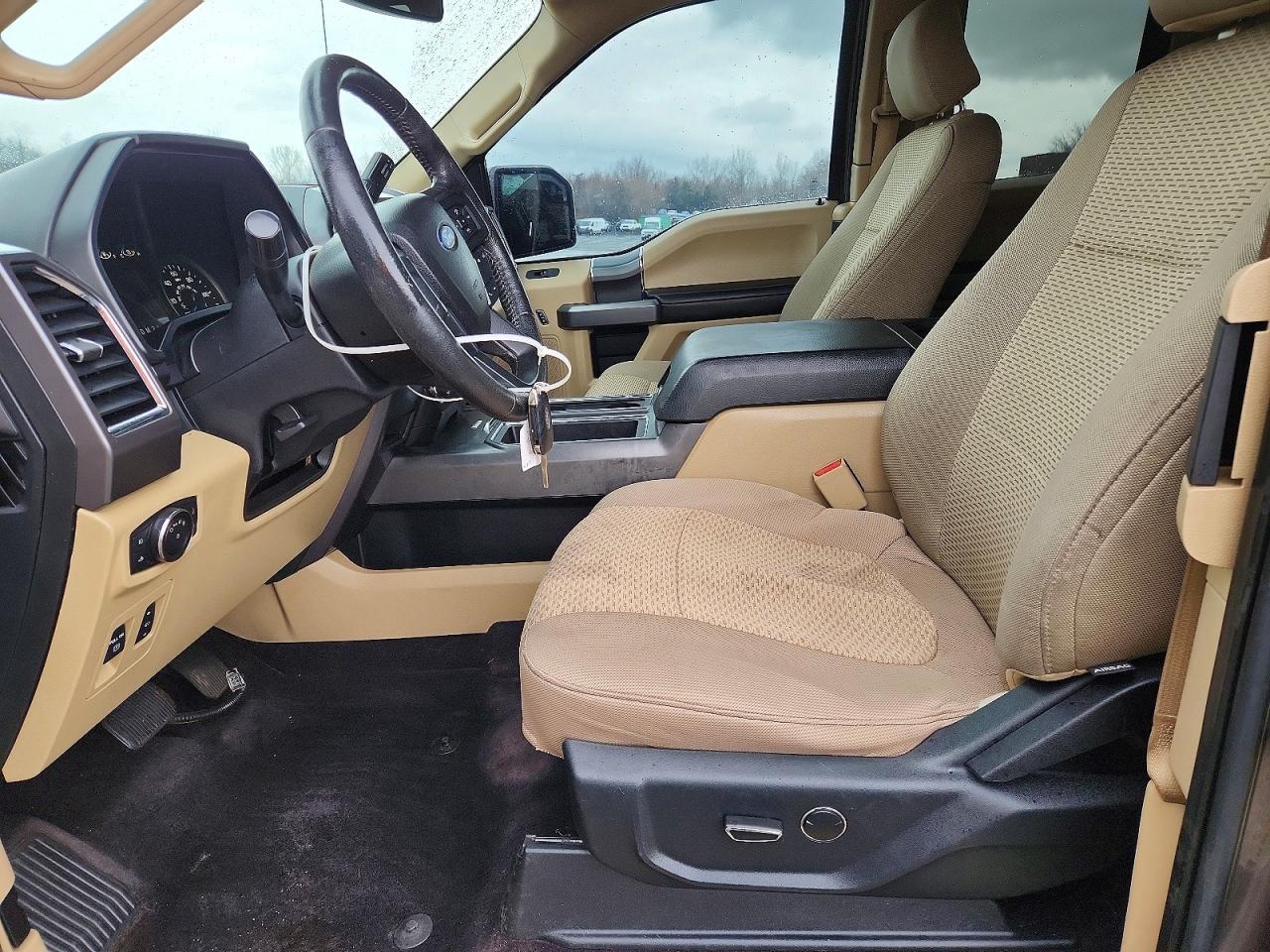 2015 Ford F150 Super Cab - Фото 7