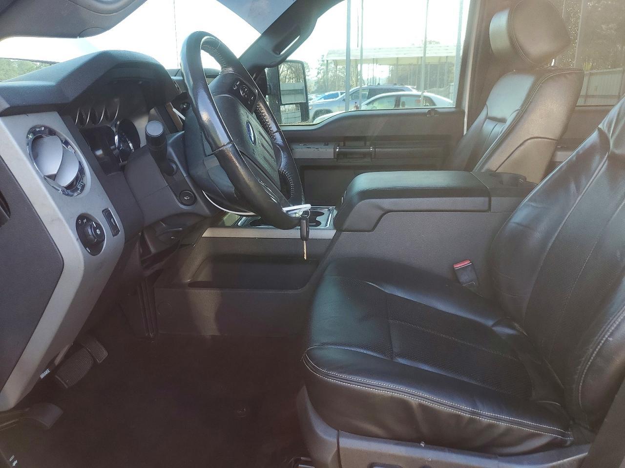 2013 Ford F250 Super Duty - Image 7