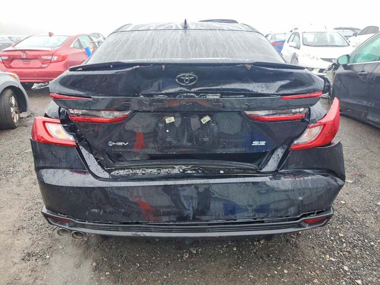 2025 Toyota Camry Se - Фото 6