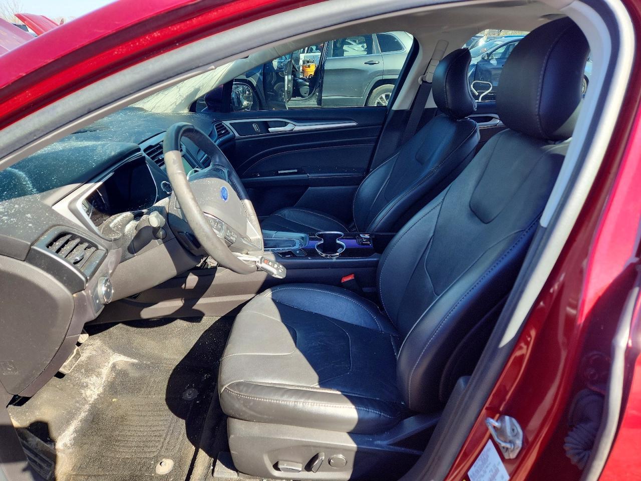 2016 Ford Fusion Titanium - Фото 7
