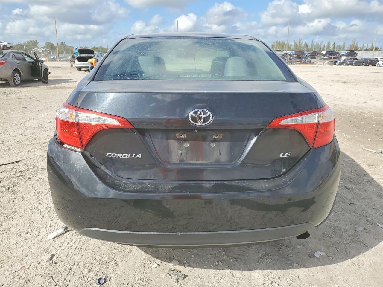 2016 Toyota Corolla Le - Image 6