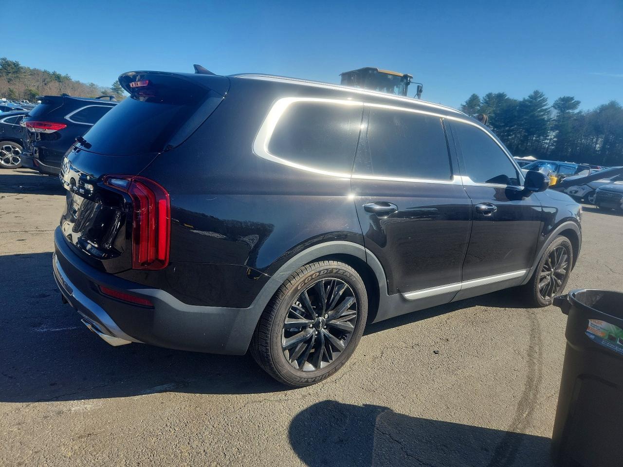 2022 Kia Telluride Sx - Фото 3