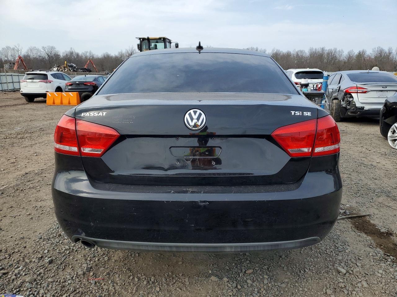 2014 Volkswagen Passat Se - Фото 6