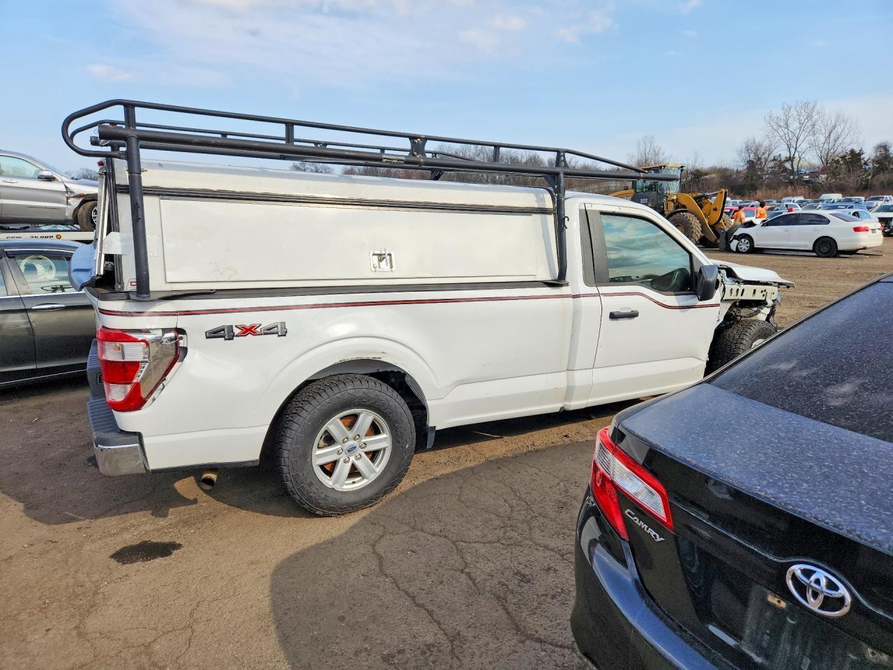 2022 Ford F150 - Фото 3