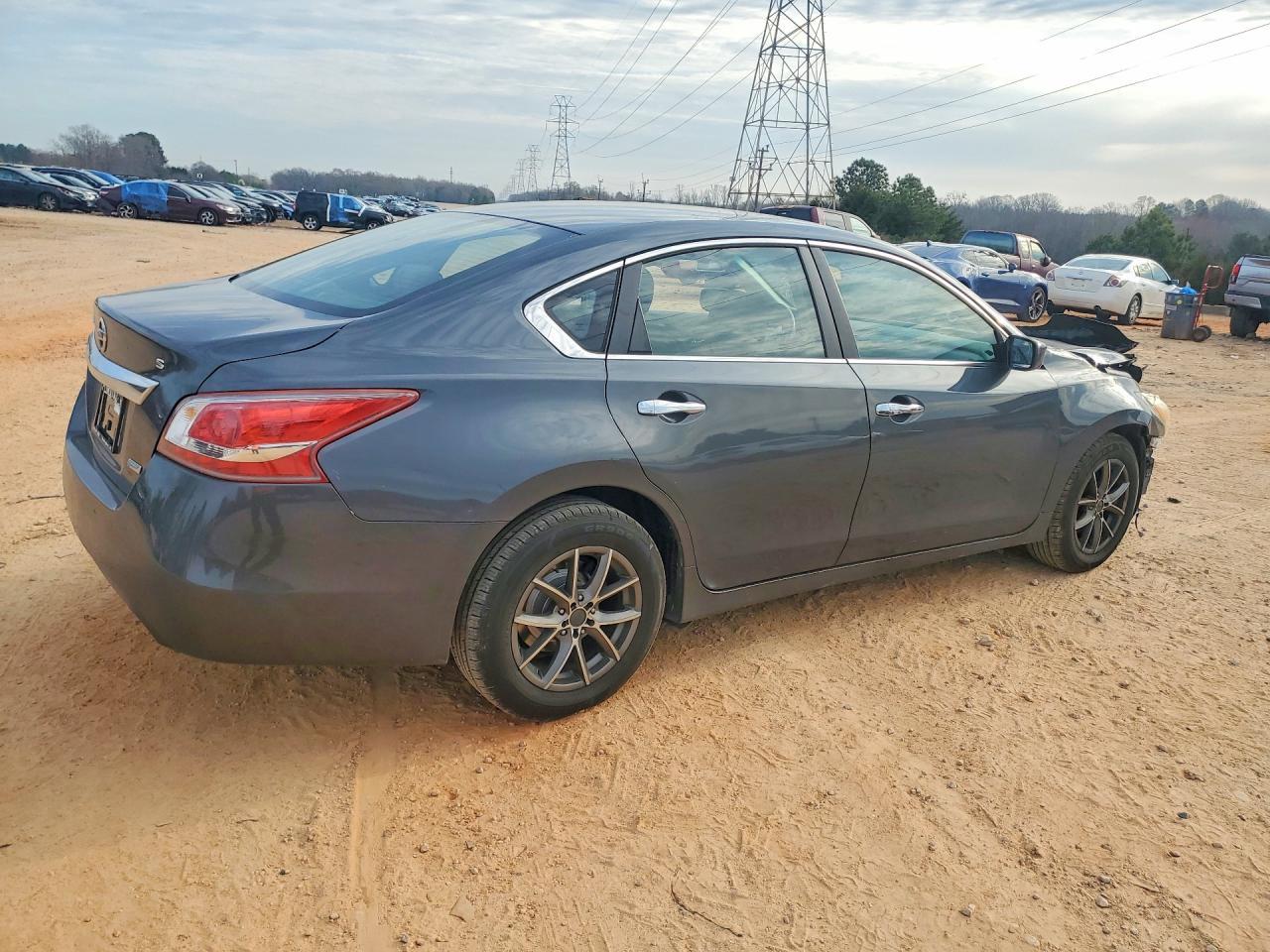2013 Nissan Altima 2.5 - Фото 3