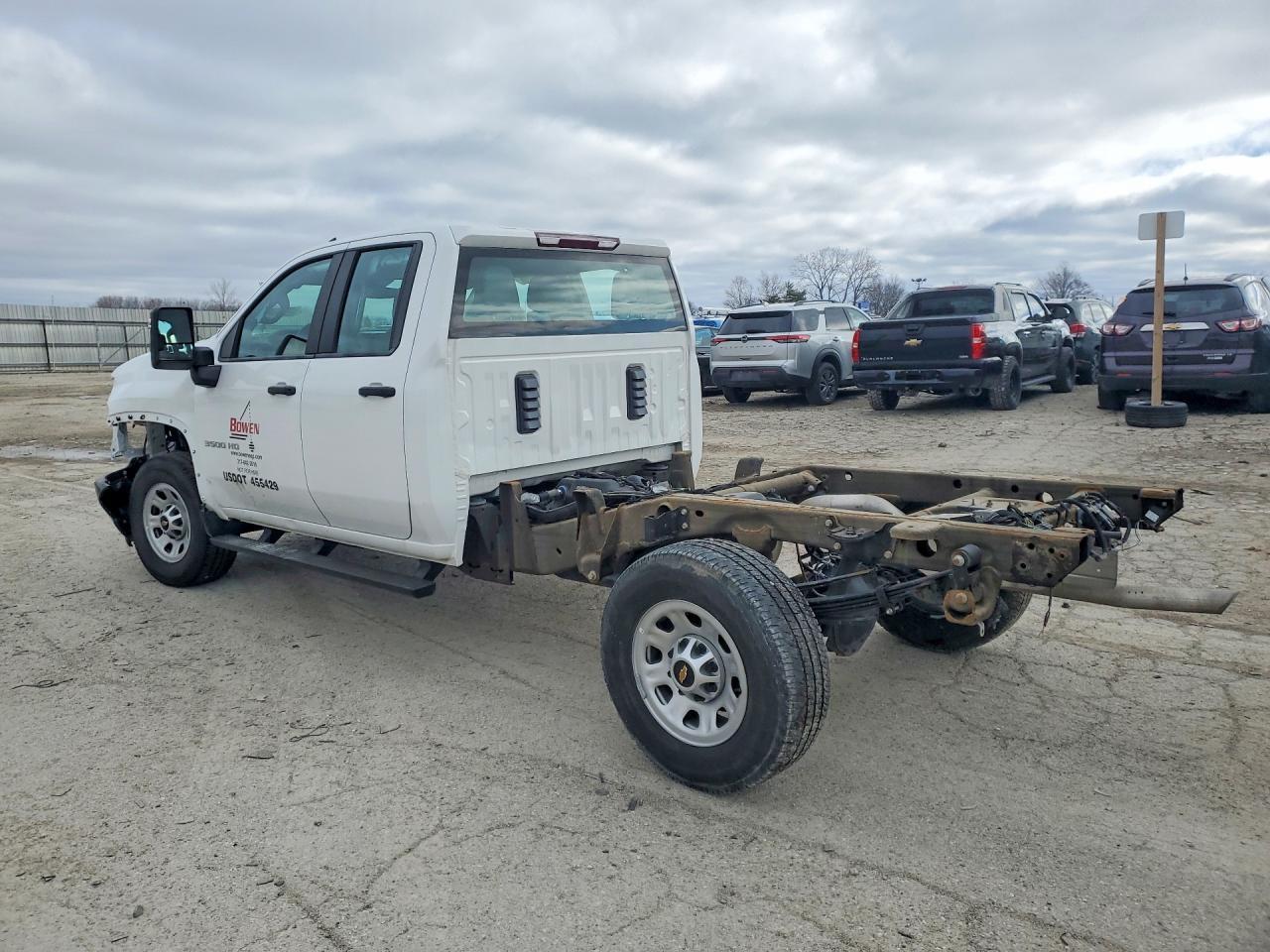 2024 Chevrolet Silverado K3500 - Фото 2
