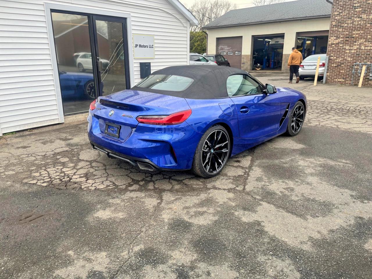 2025 BMW Z4 M40I - Фото 3