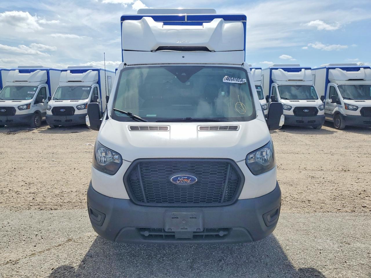 2021 Ford Transit Delivery Truck - Image 5