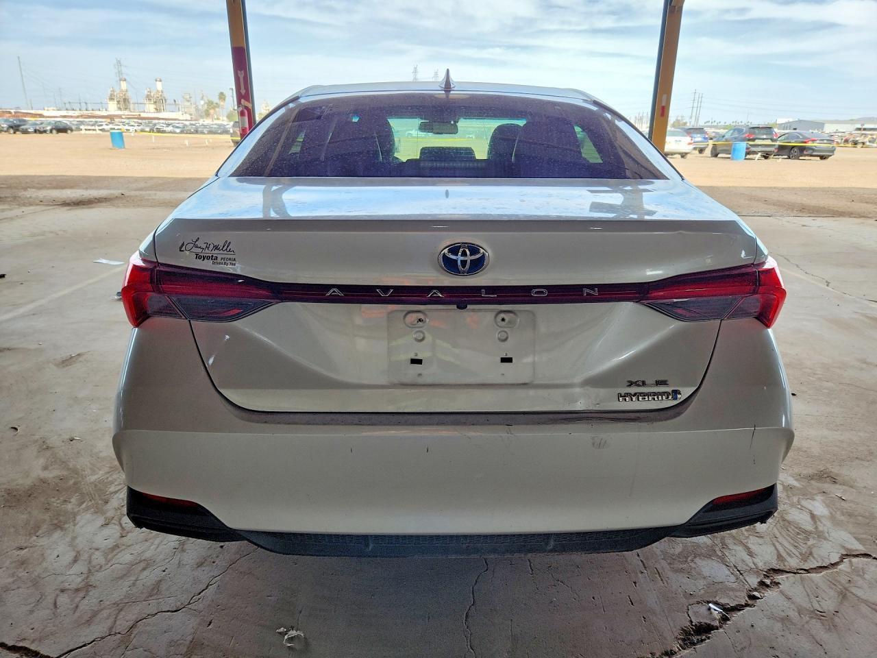 2020 Toyota Avalon Hybrid Xle - Фото 6