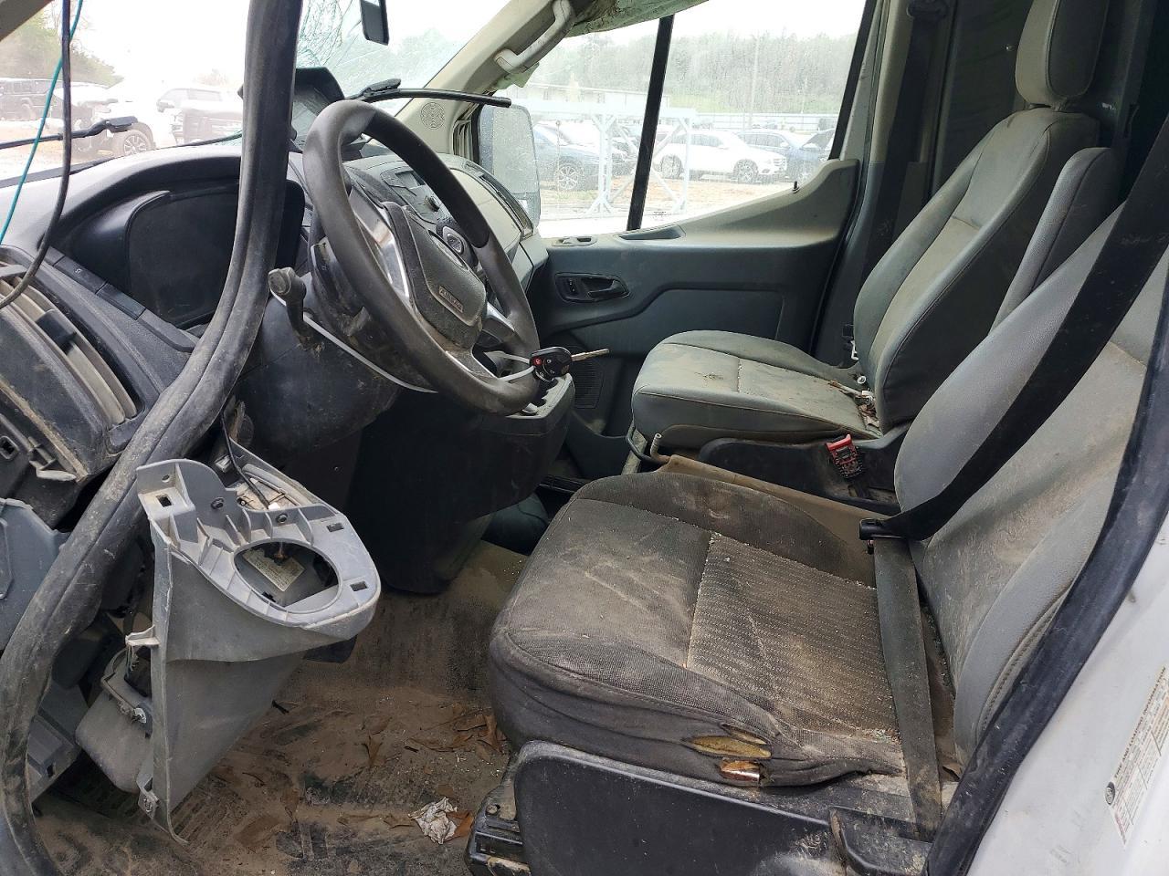 2017 Ford Transit 150 Delivery Van - Фото 7