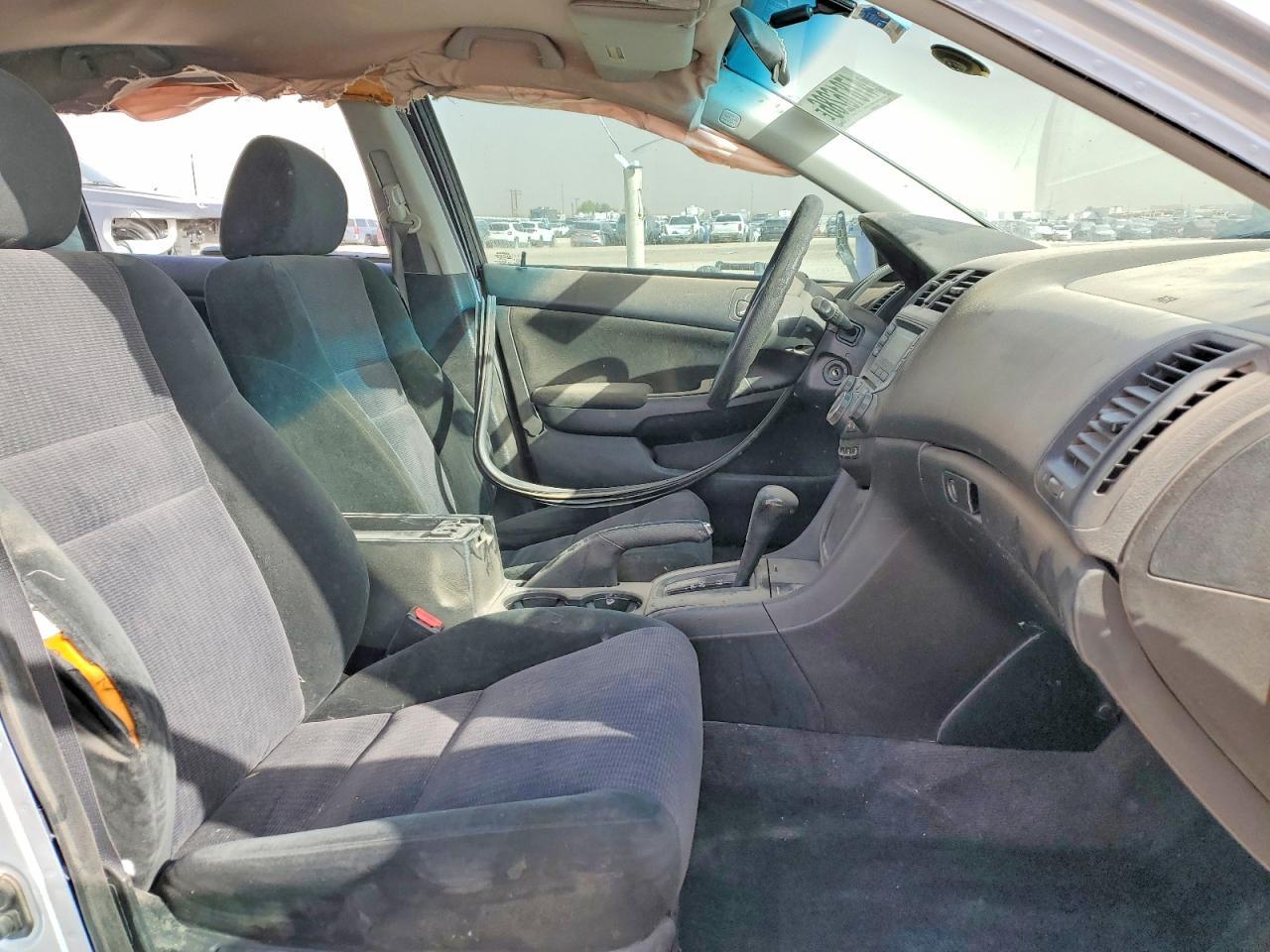 2005 Honda Accord Lx - Image 7