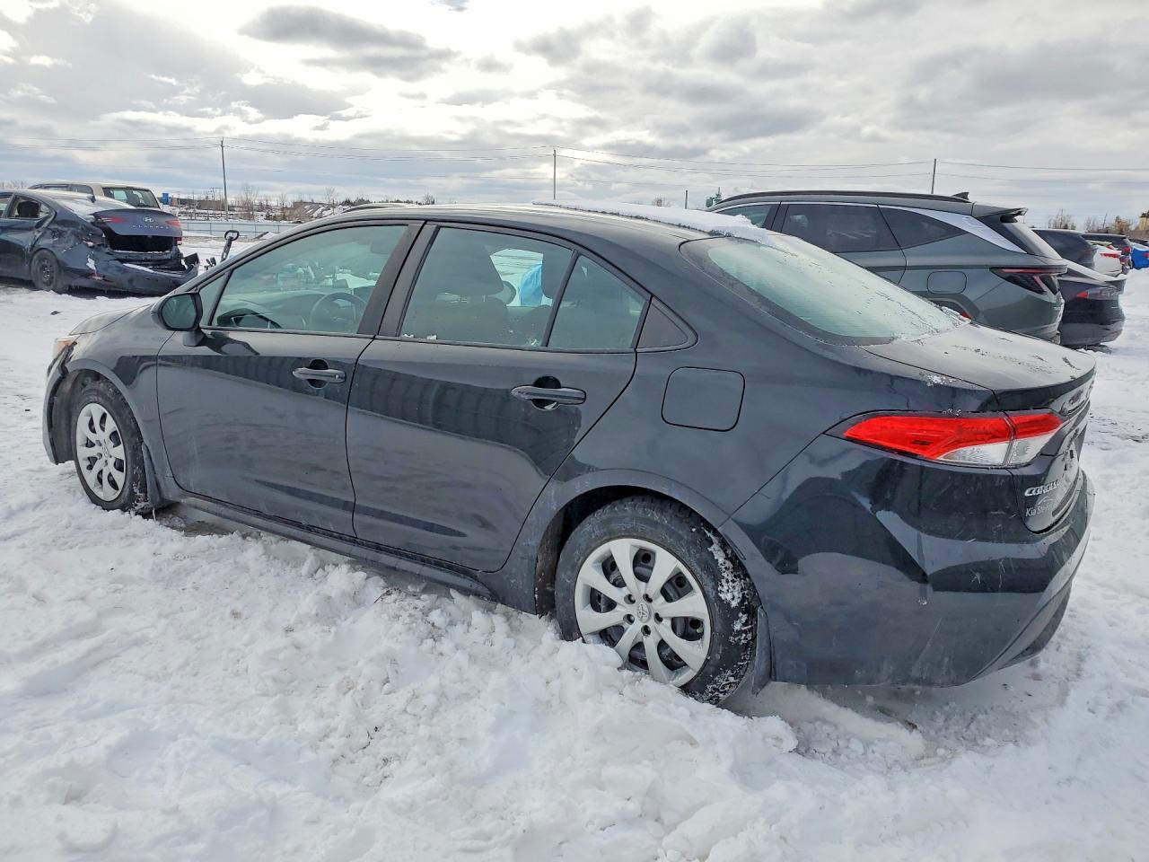 2020 Toyota Corolla Le 4Dr - Фото 2
