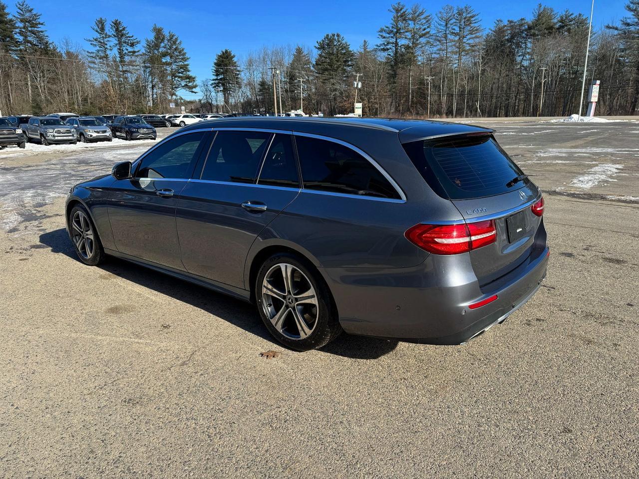 2017 Mercedes-Benz E 400 4Matic - Фото 3