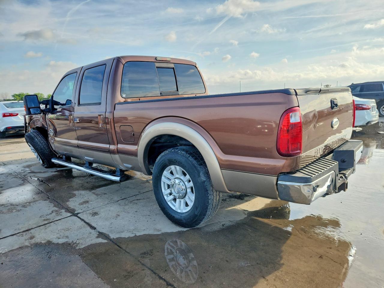 2011 Ford F250 Super Duty - Фото 2