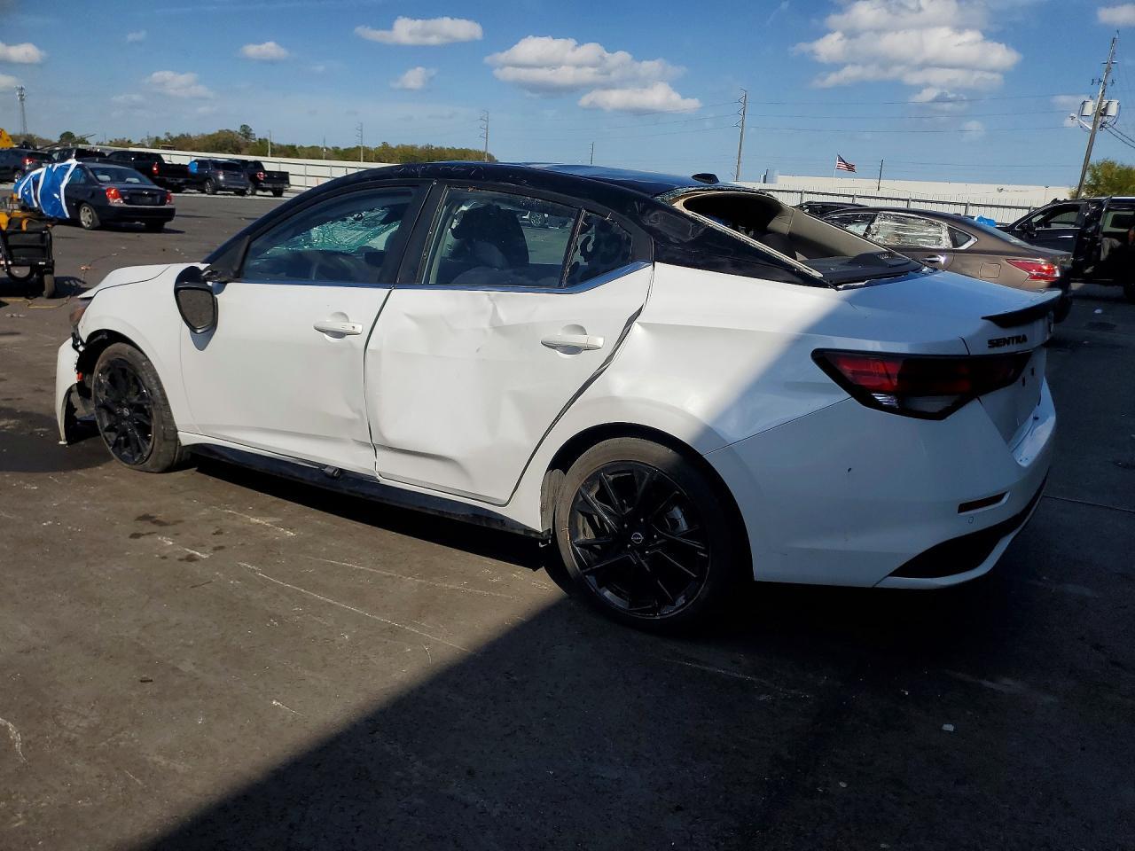 2025 Nissan Sentra Sr - Фото 2