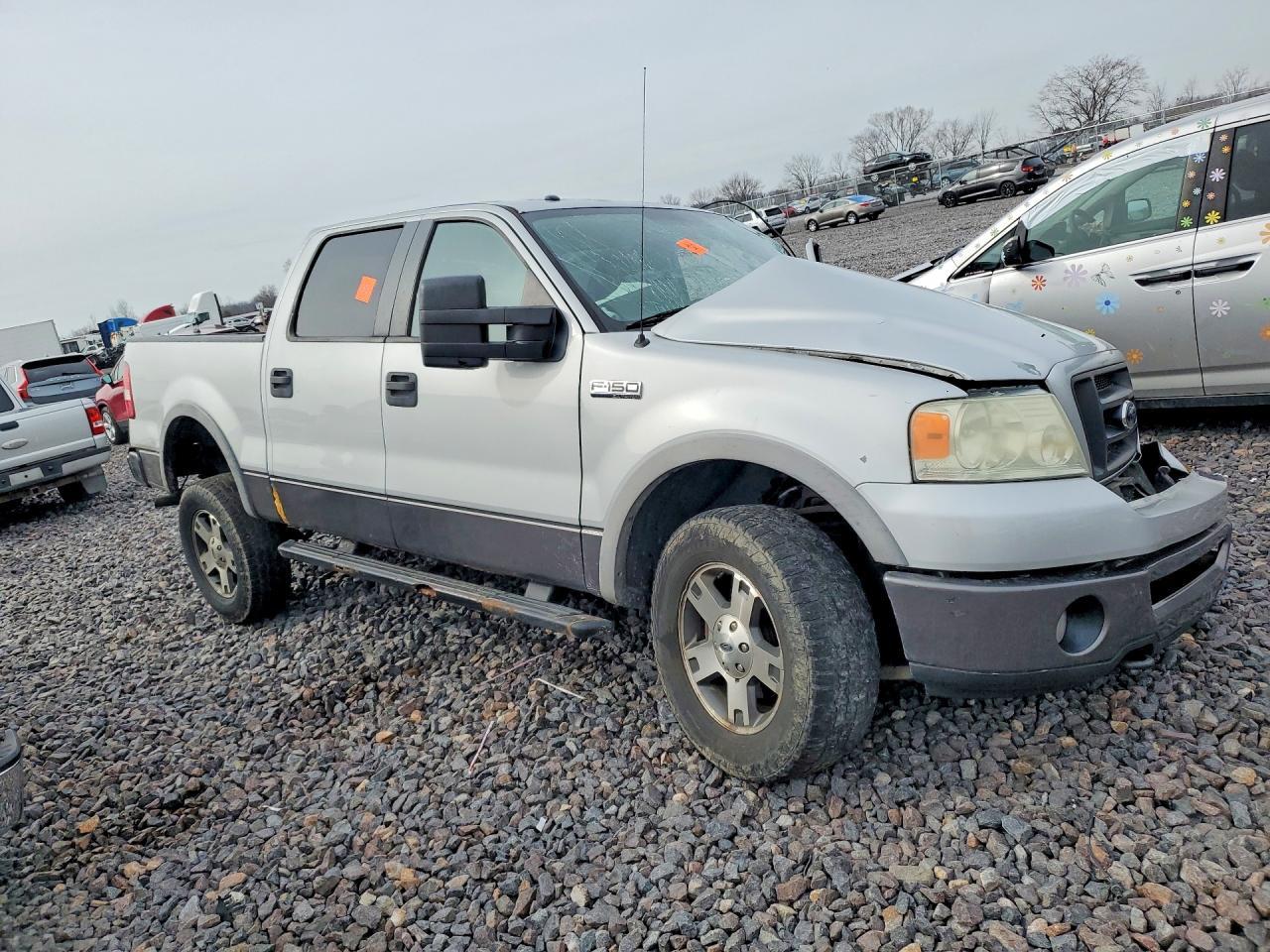2007 Ford F150 Supercrew - Image 4