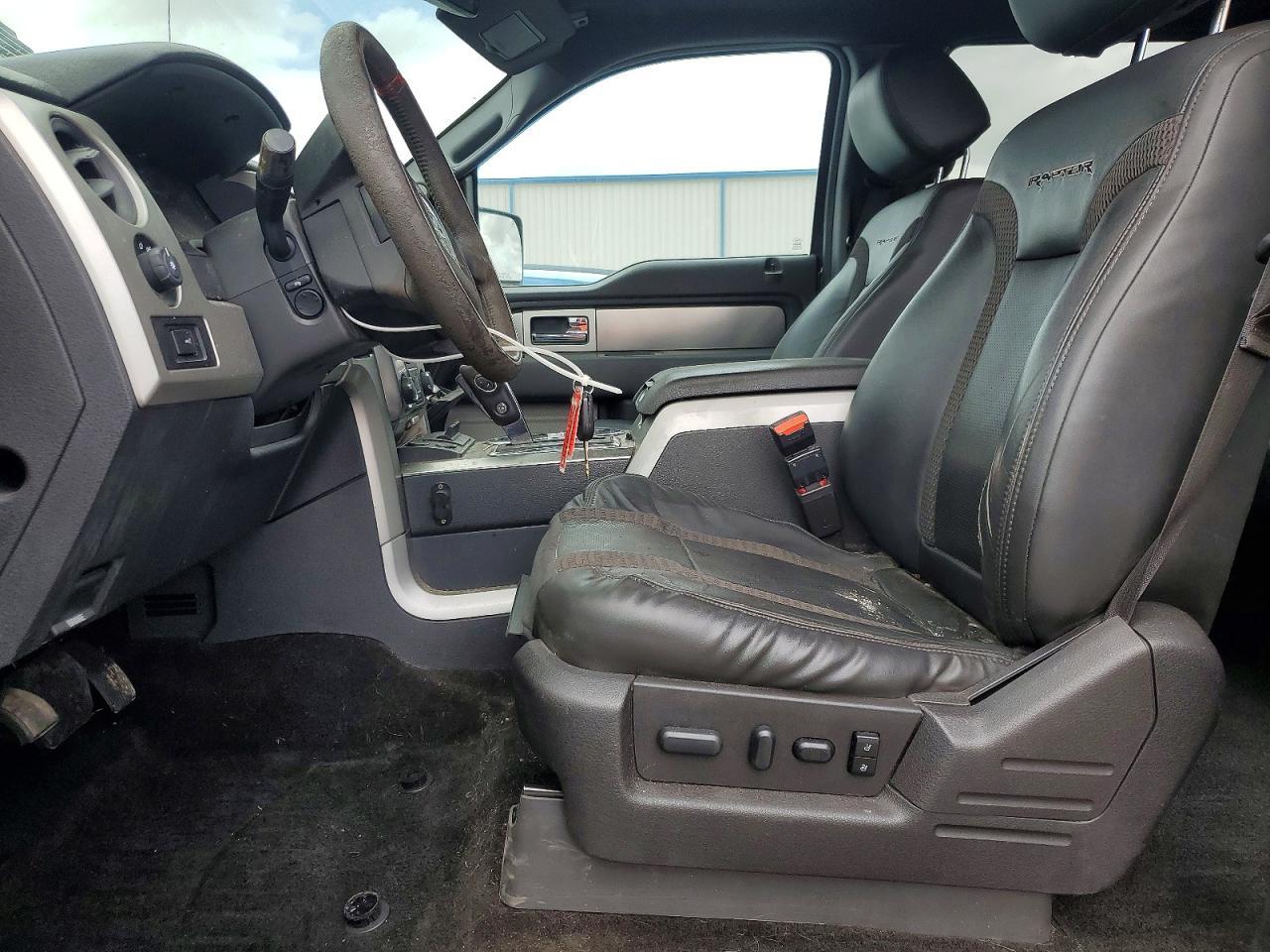 2014 Ford F150 - Image 7