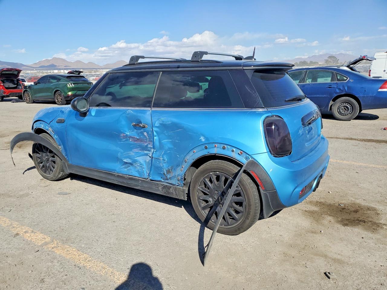 2017 Mini Cooper S - Фото 2